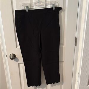 Black Cropped Pants with Scalloped Hem